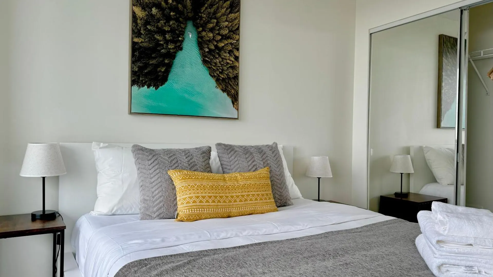 Cozy Suite With Stunning View, Ac And Parking Vancouver 0*,  Canada
